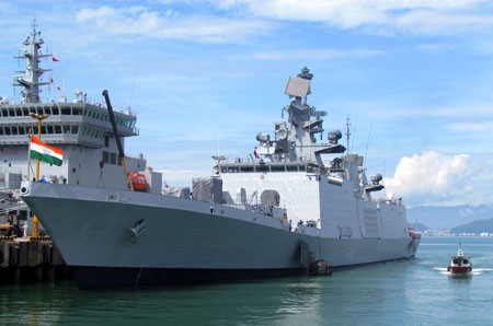 Tàu hải quân Ấn Độ thăm Đà Nẵng.