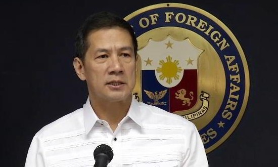 Người phát ngôn Bộ Ngoại giao Philippines Raul Hernandez.