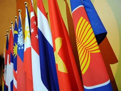 ASEAN nỗ lực xây dựng trở thành một Cộng đồng kinh tế vào năm 2015.