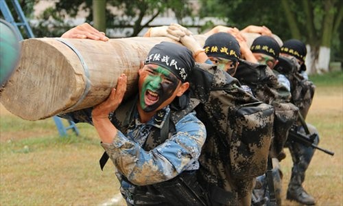 Trung Quốc huấn luyện thủy quân lục chiến.