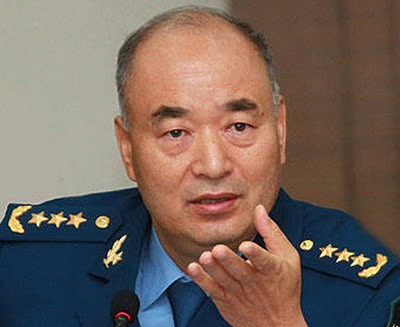 Hứa Kỳ Lượng, cựu Tư lệnh Không quân Trung Quốc, hiện là Phó Chủ tịch Quân ủy trung ương.
