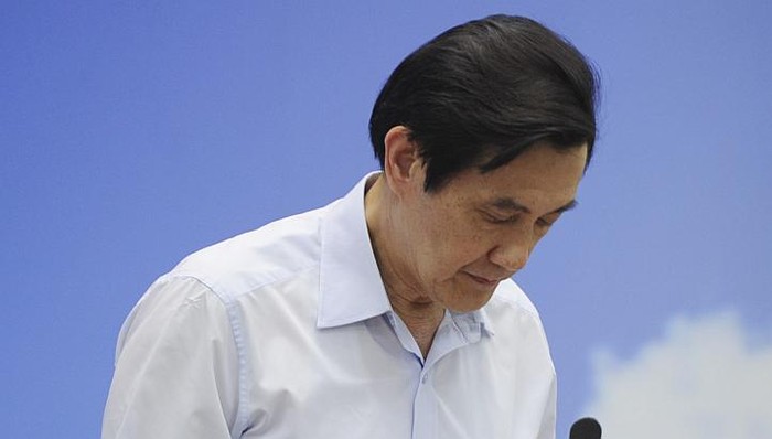 Ông Mã Anh Cửu, người đứng đầu đảo Đài Loan khuyên các nước nên ngồi "đàm phán tay đôi" với Trung Quốc, đồng thời cho biết Cục Hàng không dân dụng Đài Loan đã nộp kế hoạch bay cho Trung Quốc để đảm bảo an ninh.