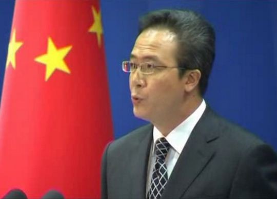 Hồng Lỗi, người phát ngôn Bộ Ngoại giao Trung Quốc.