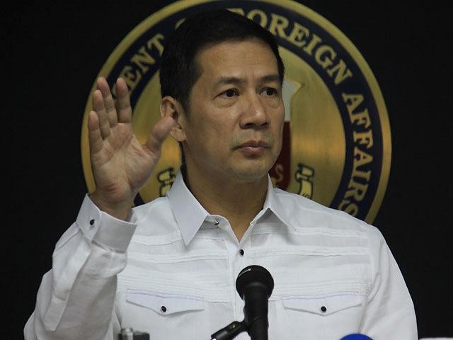 Người phát ngôn Bộ Ngoại giao Philippines Raul Hernandez.