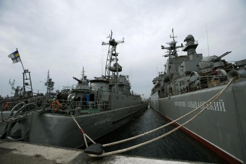 1/3 số tàu chiến Ukraine đang bị Nga vây chặt tại Biển Đen ảnh 1