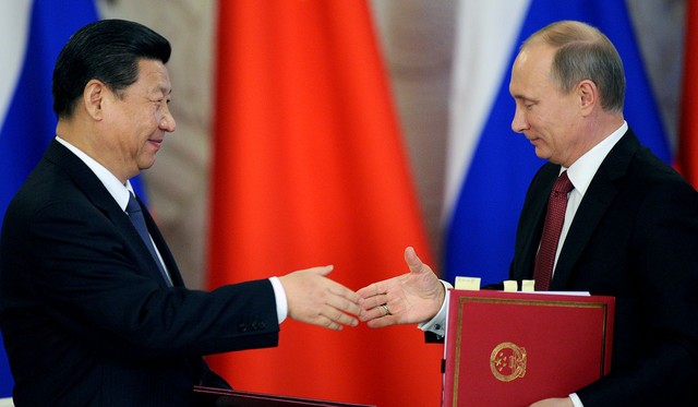 Bất chấp quan hệ đồng minh chiến lược và nhiều lợi ích chung ràng buộc, Bắc Kinh vẫn mưu tính lợi ích cho riêng mình khi phải đối mặt với vấn đề Crimea tại Hội đồng Bảo an, để mình Nga cô độc phủ quyết.