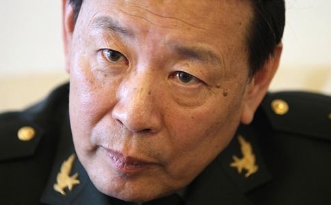 La Viện, một trong những viên tướng văn phòng hiếu chiến nhất Trung Quốc thường xuyên tuyên truyền cho chủ nghĩa dân tộc cực đoan, kích động chiến tranh.
