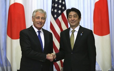 Bộ trưởng Quốc phòng Mỹ Chuck Hagel và Thủ tướng Nhật Bản Shinzo Abe.