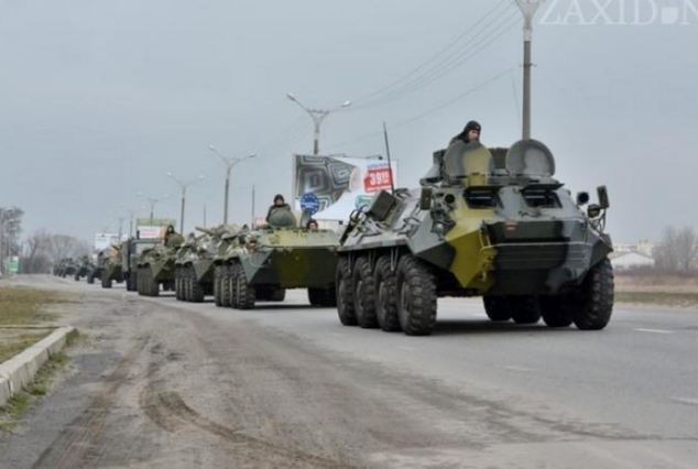 Quân đội Nga tập trung gần biên giới với Ukraine, hình minh họa.