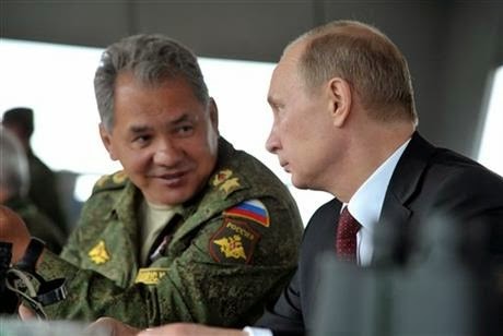 Bộ trưởng Quốc phòng Nga Sergei Shoigu và Tổng thống Vladimir Putin.
