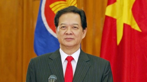 Thủ tướng Nguyễn Tấn Dũng kêu gọi ASEAN lên án hành vi khiêu khích, gây hấn của Trung Quốc trong vụ giàn khoan 981 tại Hội nghị thượng đỉnh ASEAN tháng trước. Ảnh: nhandan.com.vn