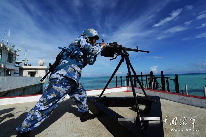 Hạm đội Nam Hải, Trung Quốc tập trận bất hợp pháp tại khu vực đá Chữ Thập, Trường Sa tháng 3 năm ngoái.