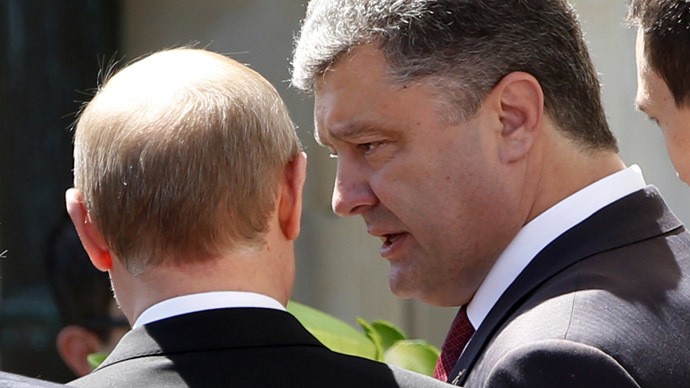 Tổng thống Nga Putin và Tổng thống Ukraine Poroshenko.