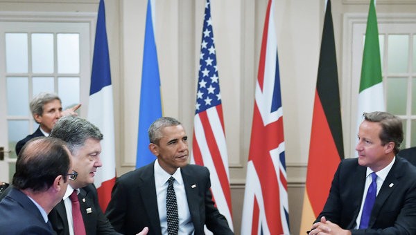 Các nhà lãnh đạo tham dự hội nghị thượng đỉnh NATO tại xứ Wales.