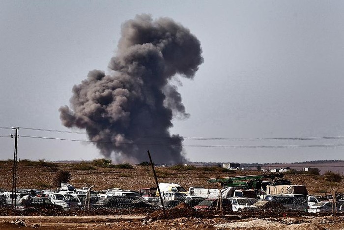 Chiến sự tại Kobani ngày càng ác liệt, IS xiết chặt vòng vây người Kurd.