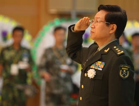 Trương Hải Dương khi còn đeo lon Trung tướng.