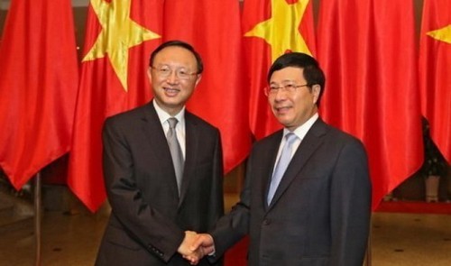 Phó Thủ tướng kiêm Bộ trưởng Ngoại giao Phạm Bình Minh tiếp ông Dương Khiết Trì. Ảnh: Tuoitrenews.