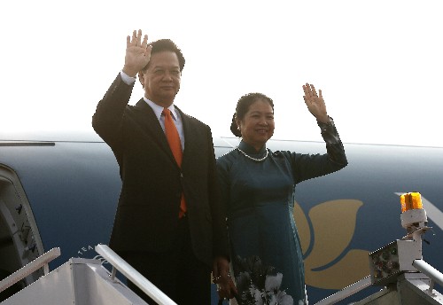 Thủ tướng Nguyễn Tấn Dũng và Phu nhân thăm chính thức Ấn Độ trong hai ngày 27/10 và 28/10.