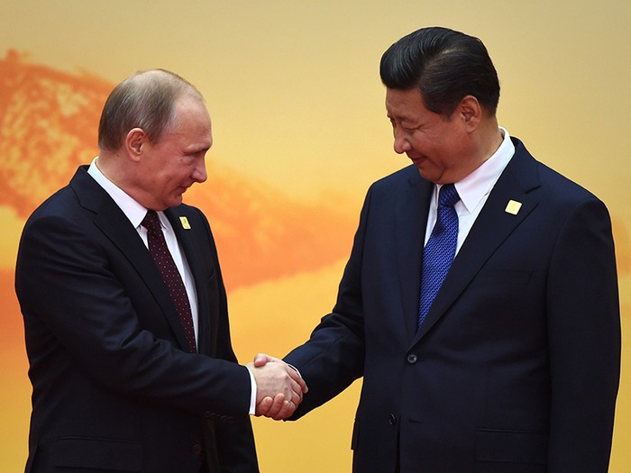Tổng thống Nga Vladimir Putin và Chủ tịch Trung Quốc Tập Cận Bình