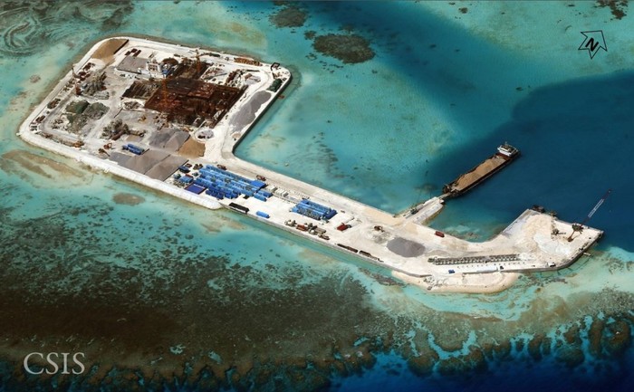 Ảnh chụp vệ tinh đá Tư Nghĩa, quần đảo Trường Sa ngày 15/11/2014.