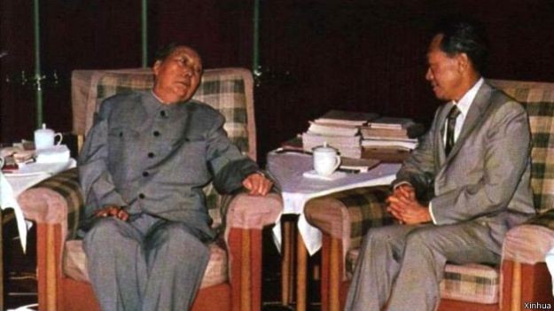 Mao Trạch Đông tiếp Lý Quang Diệu khi đã 83 tuổi, tinh thần và thể chất đều đã rất yếu.