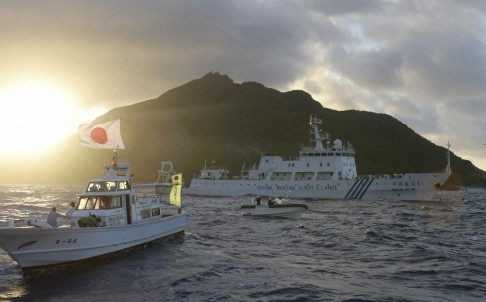 Tàu hải cảnh Trung Quốc tìm cách xâm nhập vùng biển xung quanh nhóm đảo Senkaku do Nhật Bản kiểm soát. Ảnh: SCMP.