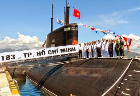 Tàu ngầm Kilo mang tên Tp Hồ Chí Minh do Nga chế tạo cho Việt Nam.