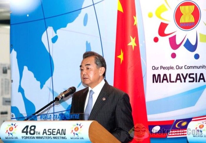 Ngoại trưởng Trung Quốc Vương Nghị tại Diễn đàn An ninh khu vực ARF tổ chức tại Kuala Lumpur vừa qua. Ảnh: Prokerala.