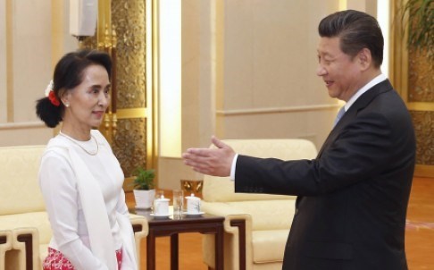 Ông Tập Cận Bình tiếp bà Aung San Suu Kyi. Ảnh: SCMP.