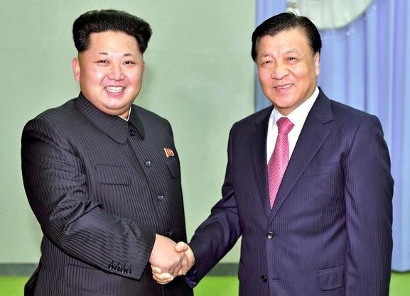 Ông Kim Jong-un tiếp ông Lưu Vân Sơn. Ảnh: Tân Hoa Xã.