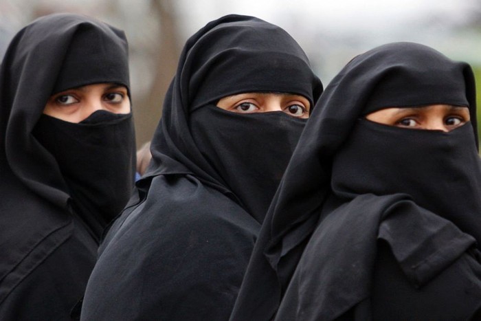 Phụ nữ Saudi Arabia, ảnh: Reuters.