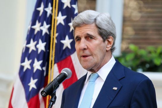 Ngoại trưởng Mỹ John Kerry, ảnh: The Phnom Penh Post.