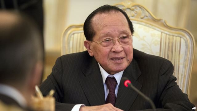 Phó Thủ tướng kiêm Ngoại trưởng Campuchia Hor Namhong, ảnh: AP/VOA.