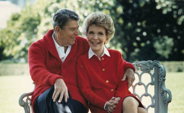 Vợ chồng cố Tổng thống Mỹ Ronald Reagan – Nancy Reagan lúc sinh thời. Ảnh: Getty Images.