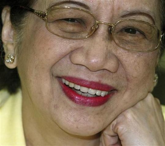 Cố Tổng thống Phillipines Corazon Aquino – người chiến thắng và nắm giữ quyền lực qua cuộc Cách mạng quyền lực nhân dân. Ảnh: theapricity.com