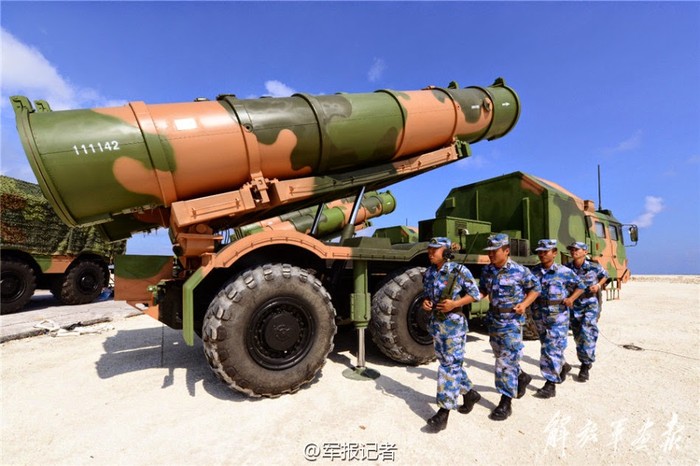 Lực lượng tên lửa phòng không HQ-9 Trung Quốc bố trí bất hợp pháp trên đảo Phú Lâm, Hoàng Sa, Đà Nẵng, Việt Nam. Ảnh: Báo điện tử Quân giải phóng Trung Quốc.