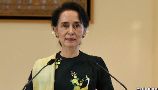 Tân Ngoại trưởng Myanmar – Cố vấn nhà nước Myanmar Aung San Suu Kyi. Ảnh: Official Pubication.