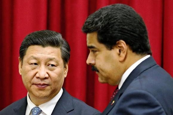 Chủ tịch Trung Quốc Tập Cận Bình và Tổng thống Venezuela Maduro. Ảnh: Reuters / Nikkei Asian Review.