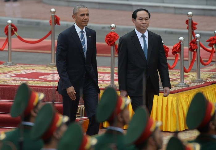 Chủ tịch nước Trần Đại Quang và Tổng thống Hoa Kỳ Barack Obama tại Hà Nội, ảnh: BBC.