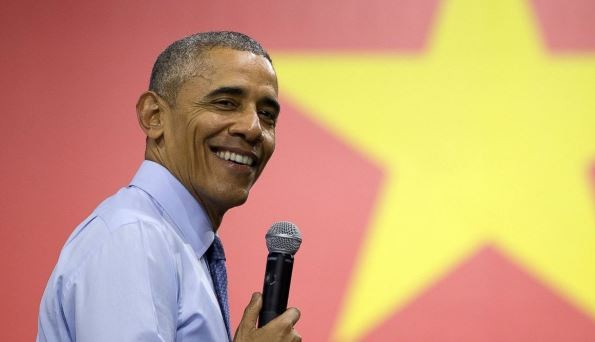 Tổng thống Mỹ Barack Obama trong chuyến thăm Việt Nam, ảnh: ABC News.