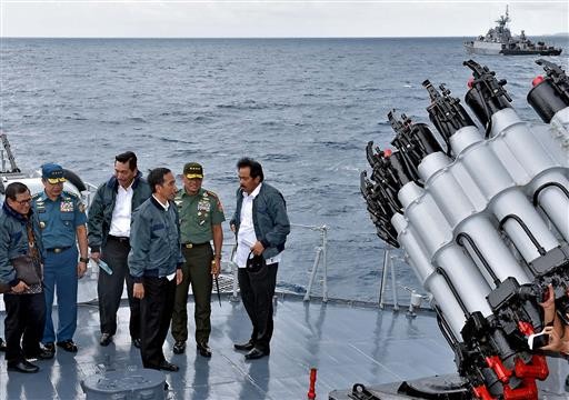 Indonesia tăng cường hoạt động tuần tra vùng đặc quyền kinh tế Natuna chống trả trực tiếp các hành vi xâm phạm của Trung Quốc ở phía Nam Biển Đông.