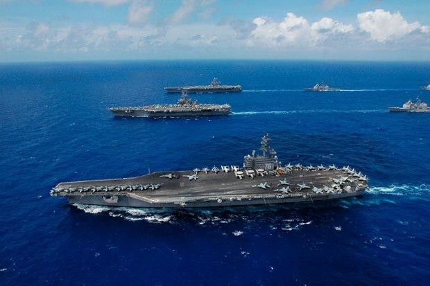 Cụm tàu sân bay USS Ronald Reagan đang hiện diện tại Biển Đông trước ngày PCA ra phán quyết, hình minh họa: Wikipedia.
