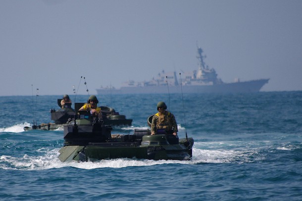 Manh động trên Biển Đông, Trung Quốc có thể kích hoạt các phản ứng Bắc Kinh không mong muốn từ Hoa Kỳ, ảnh minh họa: intpolicydigest.org.