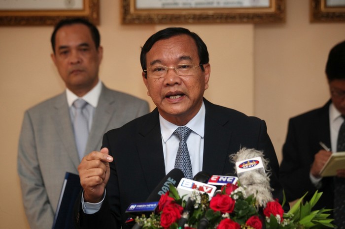 Ngoại trưởng Campuchia Prak Sokhon, ảnh: The Cambodia Daily / Khem Sovannara.