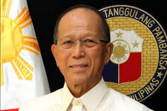 Bộ trưởng Quốc phòng Philippines Delfin Lorenzana, ảnh: Mindanews.