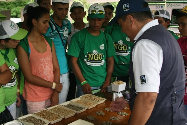 EN thành công ở Colombia một phần là nhờ có FNC đỡ đầu, nhằm tạo nguồn nhân lực cho ngành trồng cà phê tại nước này. Ảnh minh họa: http://stir-tea-coffee.com/