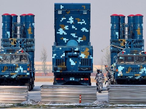 Tên lửa phòng không HQ-9 Trung Quốc, ảnh minh họa: Business Insider.
