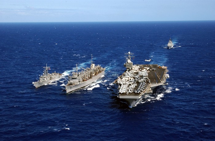 Cụm tàu sân bay USS Carl Vinson, ảnh: Wikipedia.