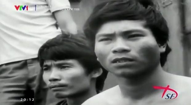 Những hình ảnh chân thực nhất về các chiến sĩ giữ Trường Sa tháng 4 năm 1988 trong bộ phim tài liệu &quot;Trường Sa tháng 4 năm 1988&quot; của cố đạo diễn Lê Mạnh Thích. Ảnh chụp màn hình.