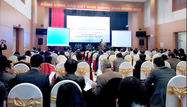 Chiều 17/1, tại Hà Nội, Bộ Giáo dục và Đào tạo phối hợp Ngân hàng Thế giới tổ chức Hội nghị khởi động dự án hỗ trợ đổi mới giáo dục phổ thông. Ảnh: Báo Nhân Dân.